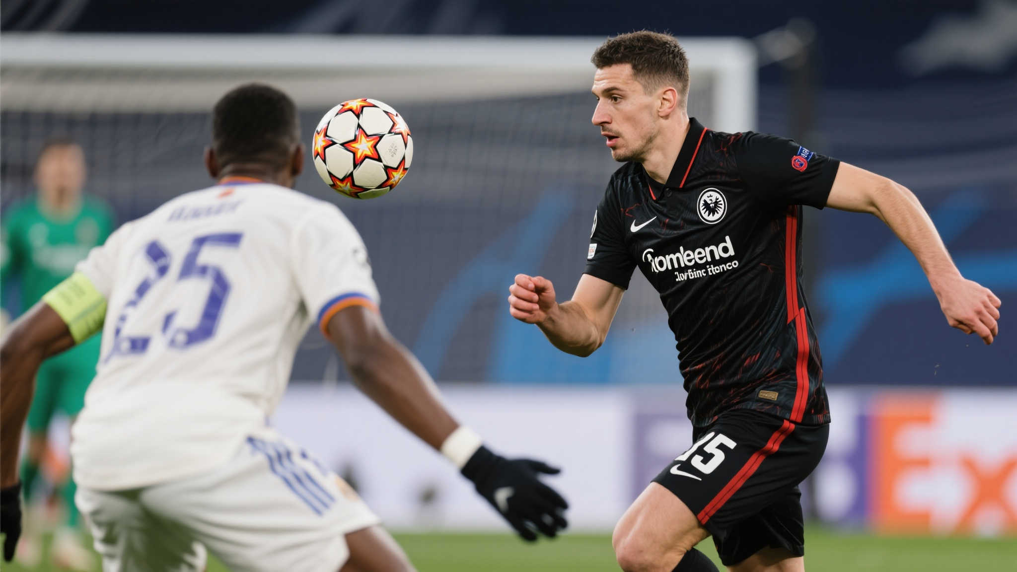 争激烈的对 争激烈的对