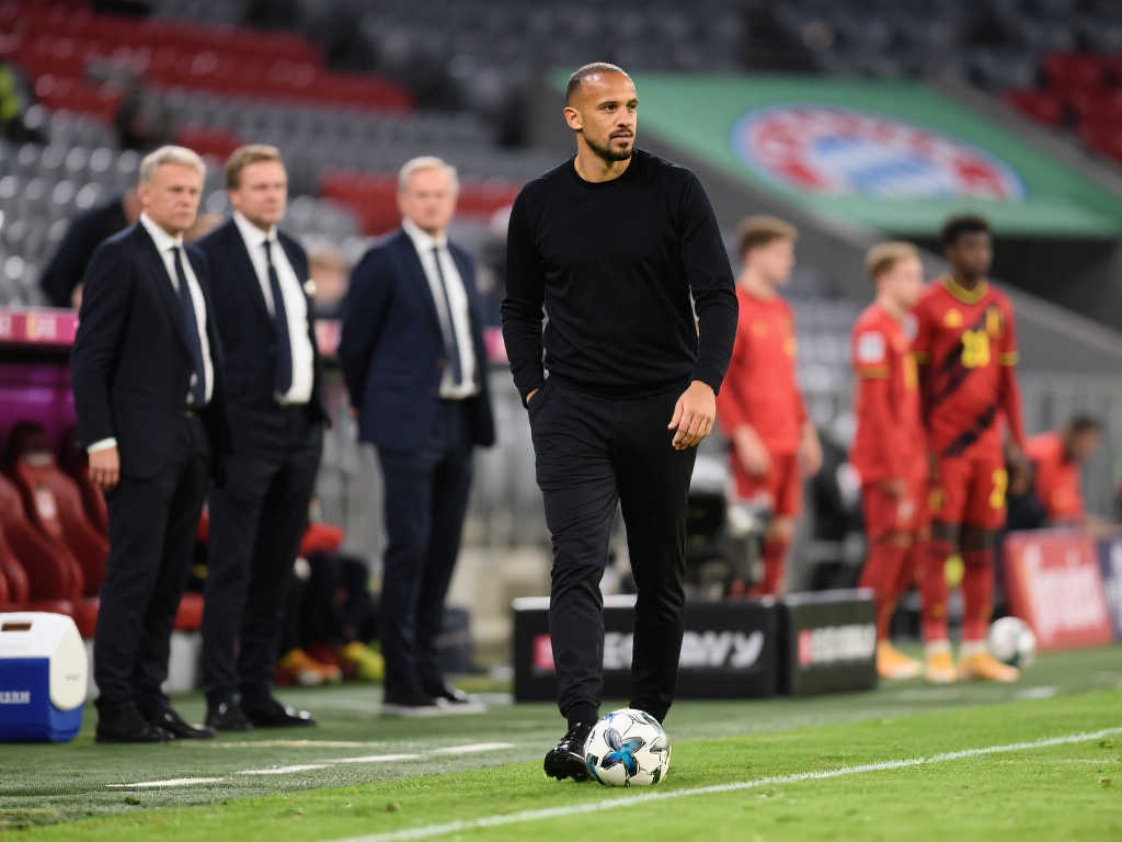 守一度给皇 守一度给皇